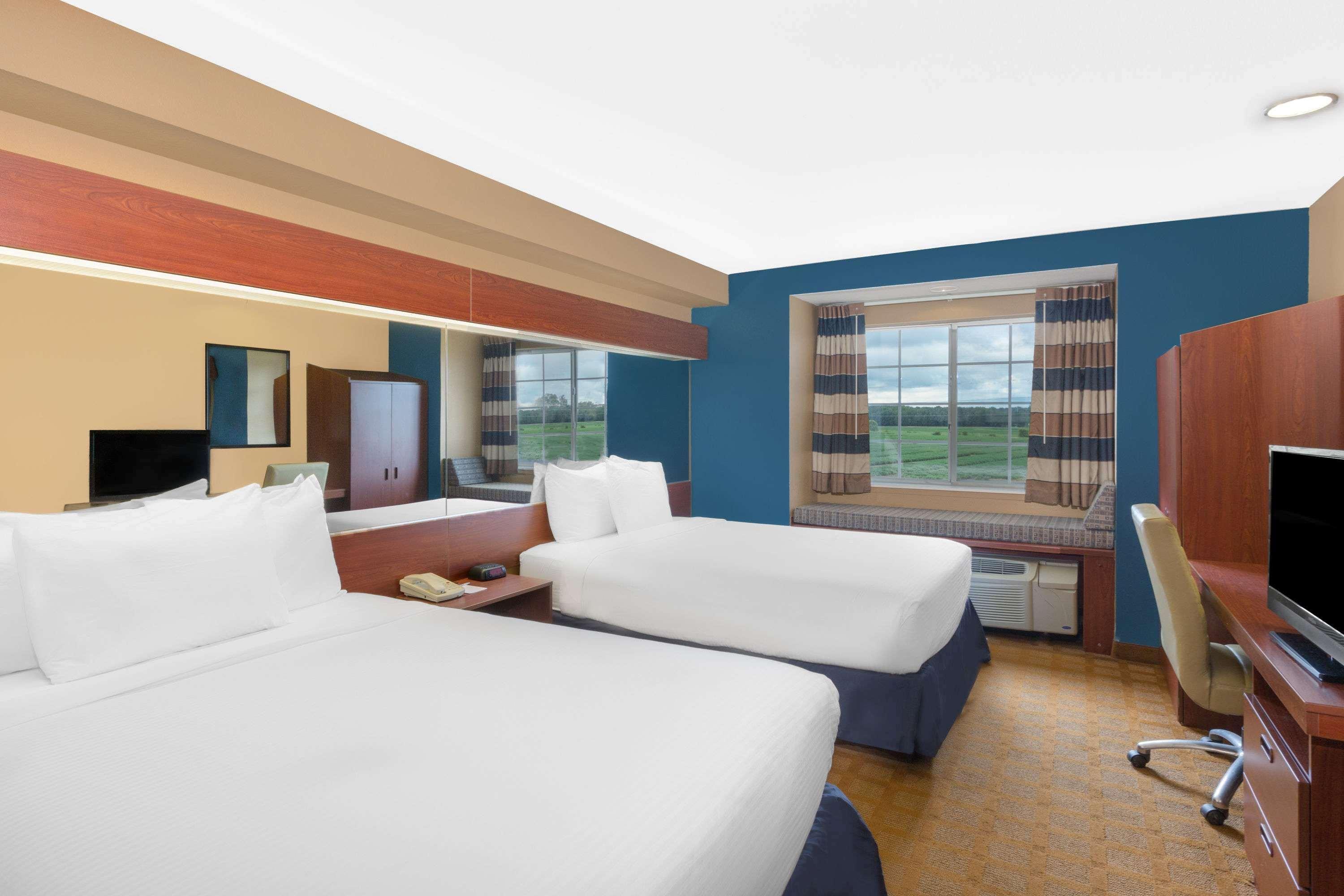 Microtel Inn & Suites By Wyndham Starkville Dış mekan fotoğraf