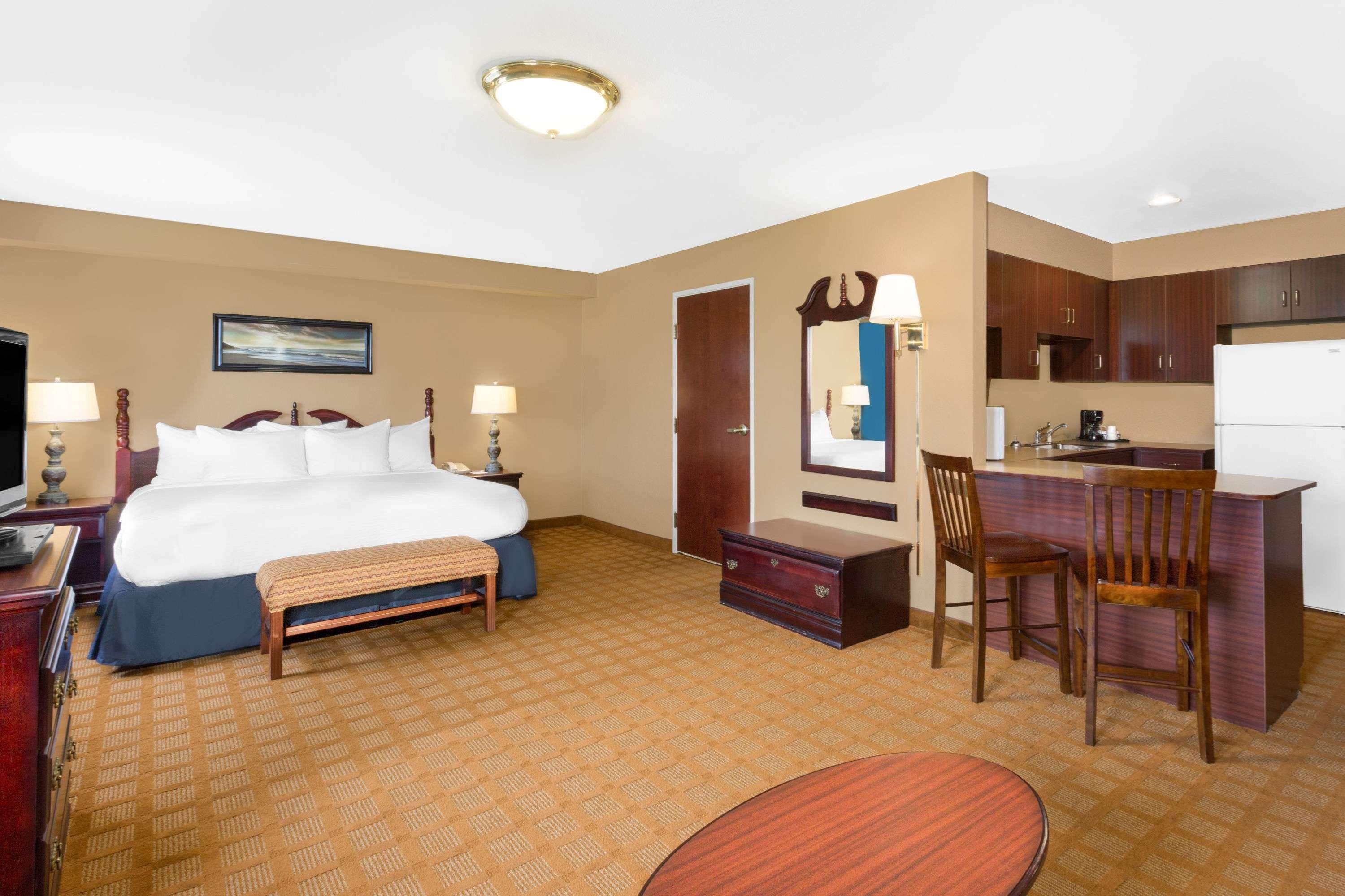 Microtel Inn & Suites By Wyndham Starkville Dış mekan fotoğraf