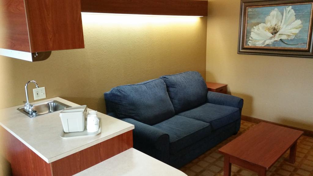 Microtel Inn & Suites By Wyndham Starkville Dış mekan fotoğraf