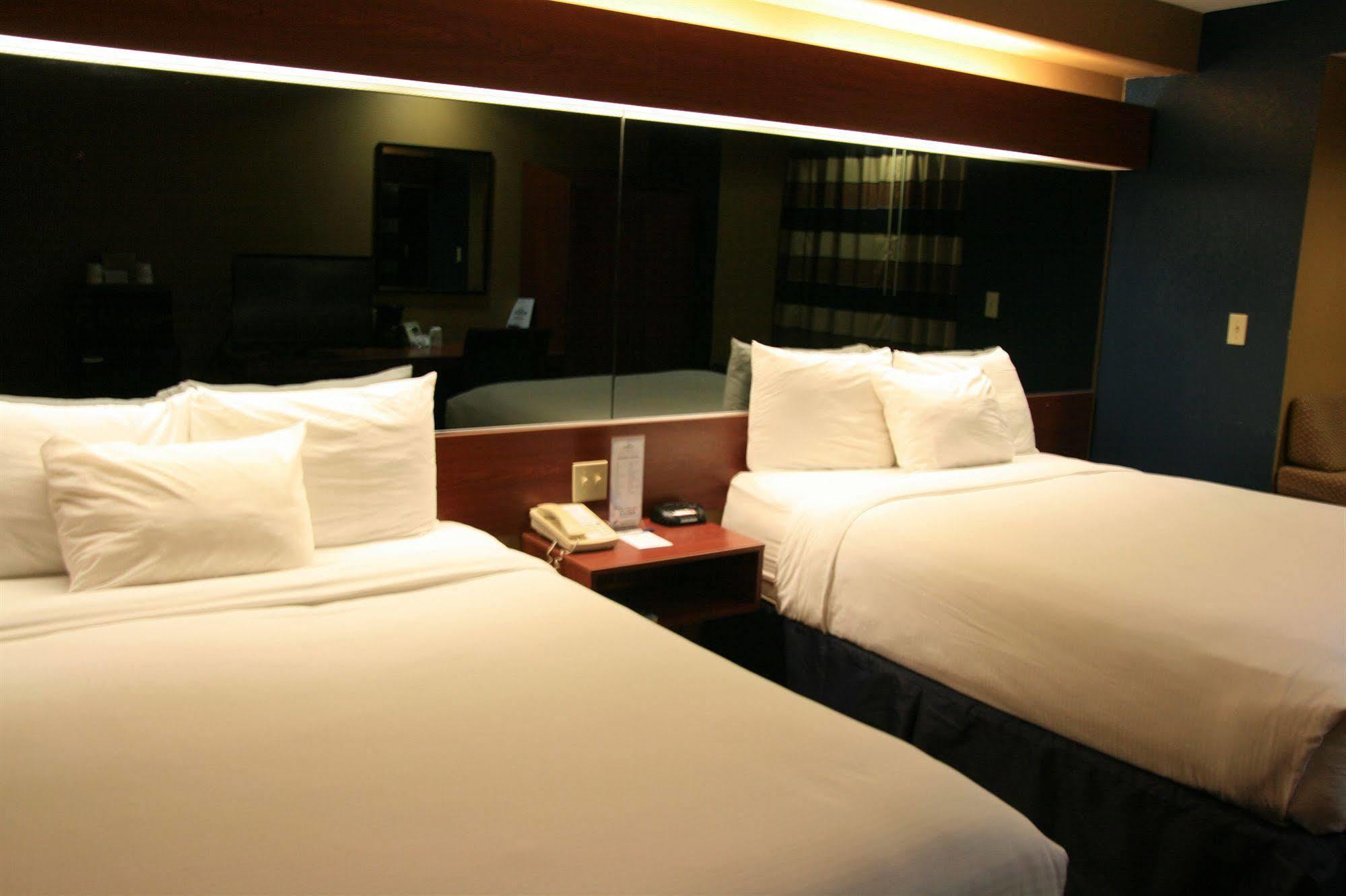 Microtel Inn & Suites By Wyndham Starkville Dış mekan fotoğraf